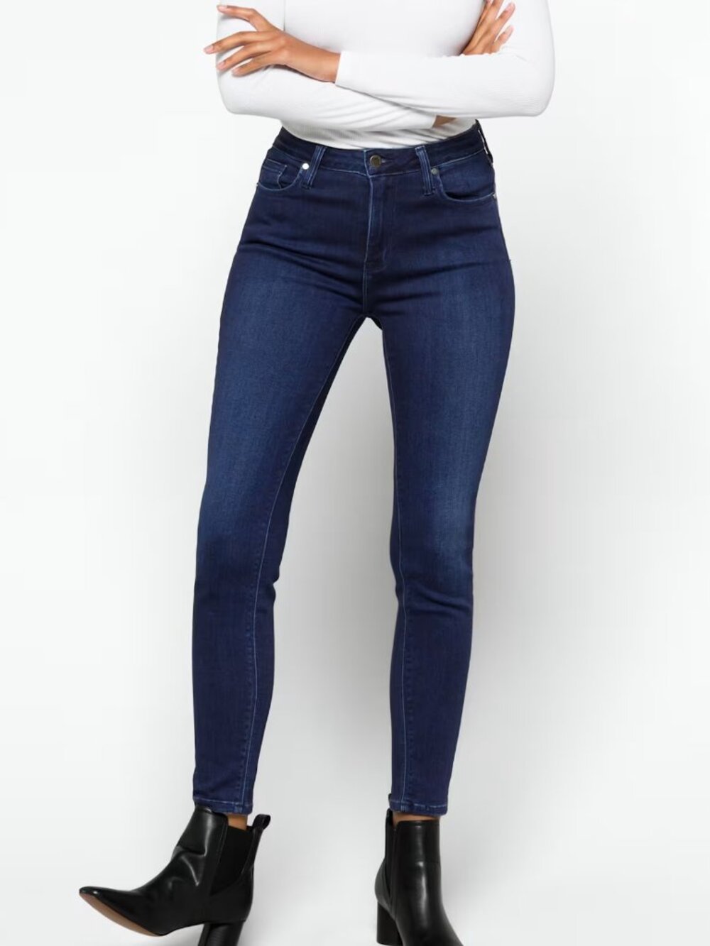 Just Black - Women's Grace Super Skinny Jean. Size 28. Dark Wash. Denim